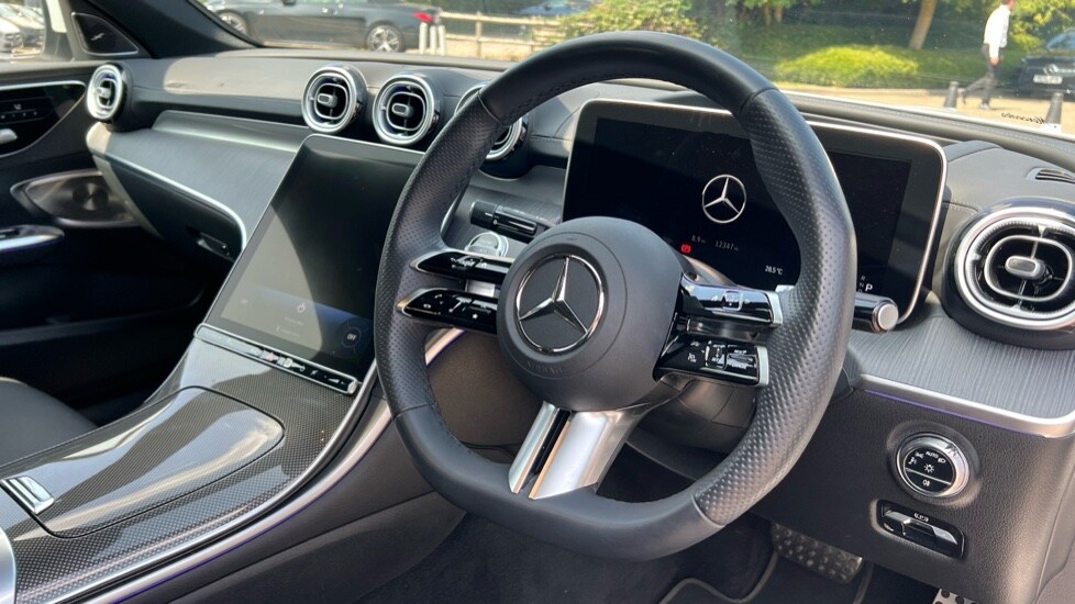 Used Mercedes-Benz C-Class 2024 for sale - 75972569: Photo 3
