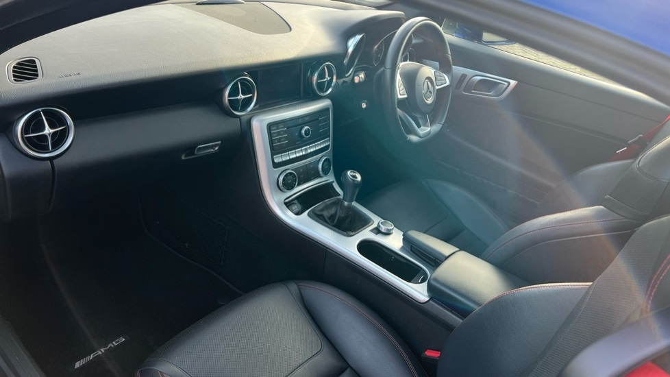 Used Mercedes-Benz SLC 2016 for sale - 76332238: Photo 11