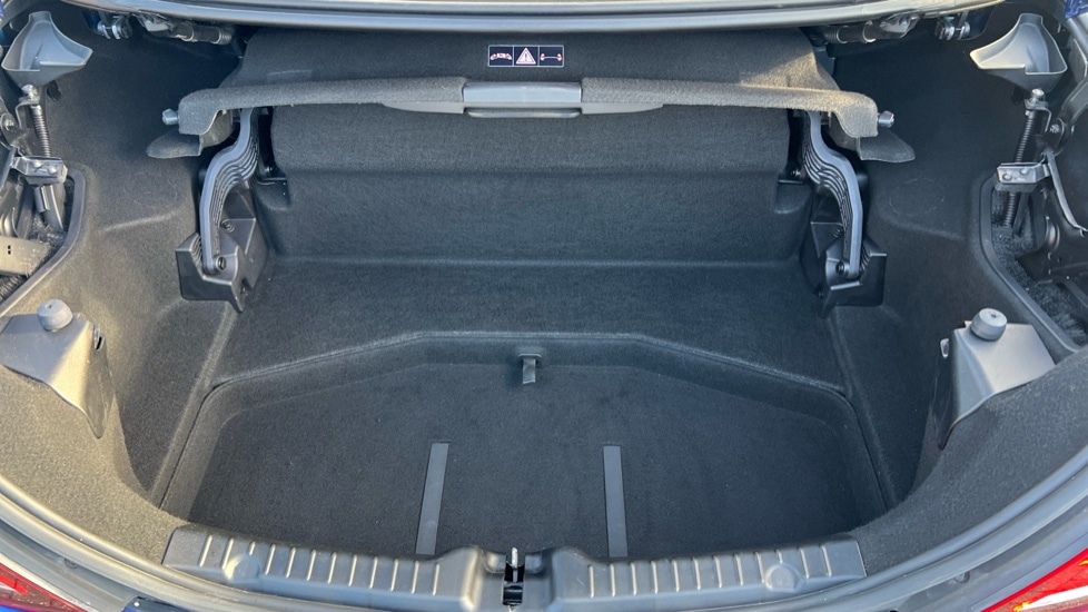 Used Mercedes-Benz SLC 2016 for sale - 76332238: Photo 17
