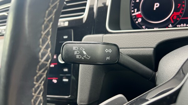 Used Volkswagen Golf 2019 for sale - 76155007: Photo 24