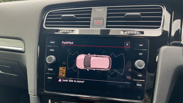 Used Volkswagen Golf 2019 for sale - 76155007: Photo 25
