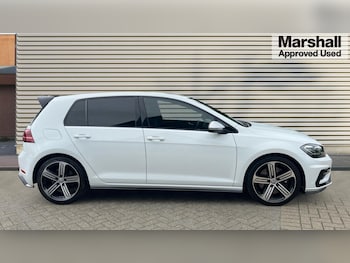 Used Volkswagen Golf 2019 for sale - 76155007: Photo 2