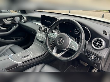 Used Mercedes-Benz GLC 2021 for sale - 75595577: Photo