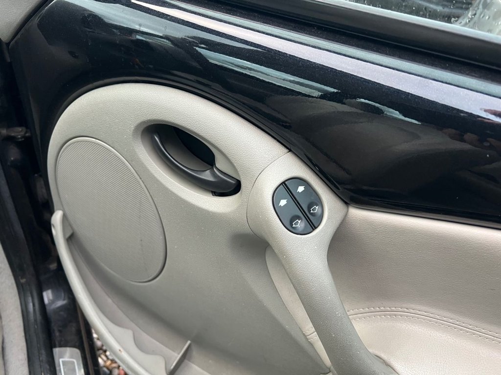 Used Ford Ka 2001 for sale - 76632332: Photo 8