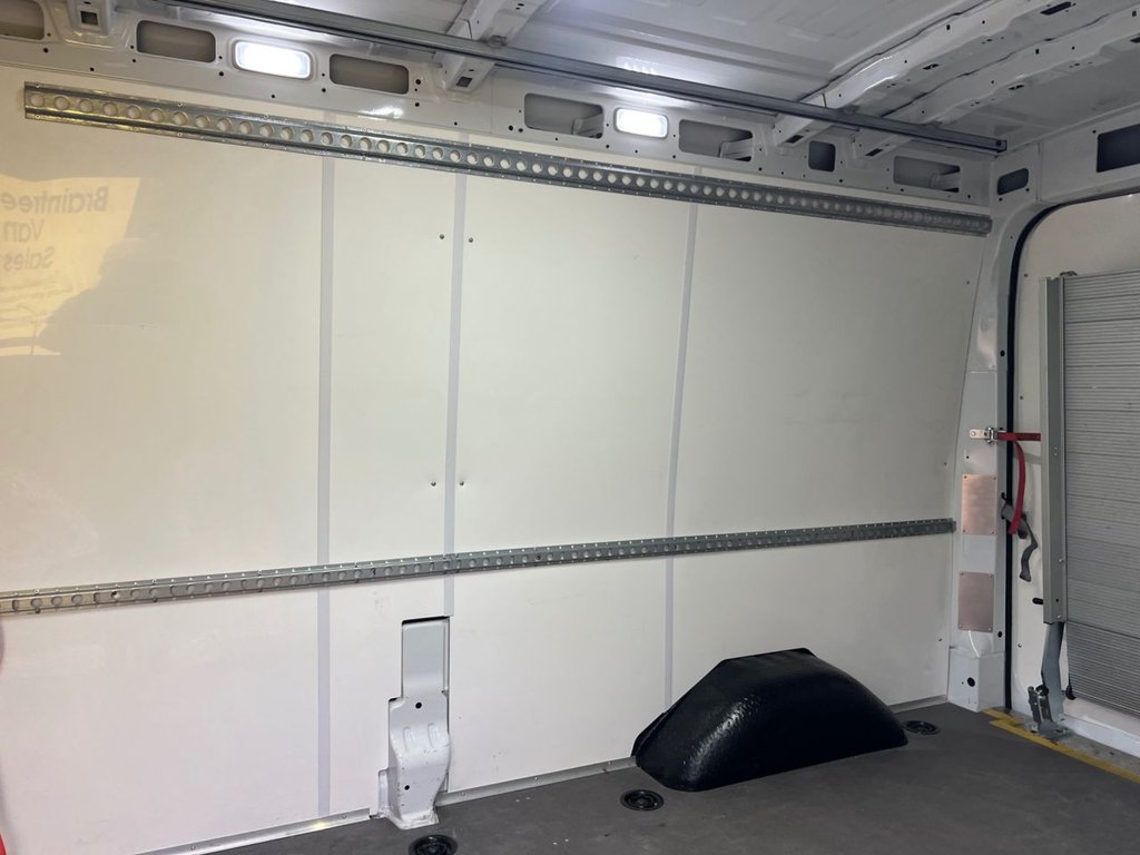 Used Maxus eDeliver 9 2023 for sale - 76768672: Photo 14