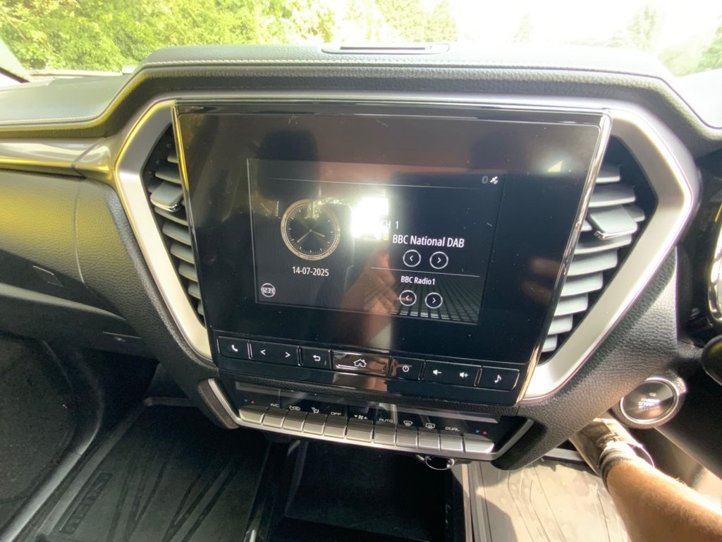 Vehicle 28
