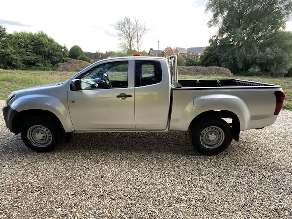 Used Isuzu D-Max 2018 for sale - 75474020: Photo 10