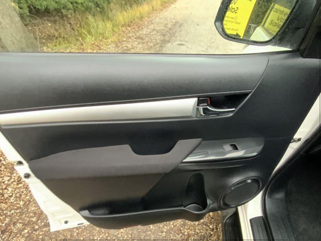 Used Toyota Hilux 2021 for sale - 77427857: Photo 6