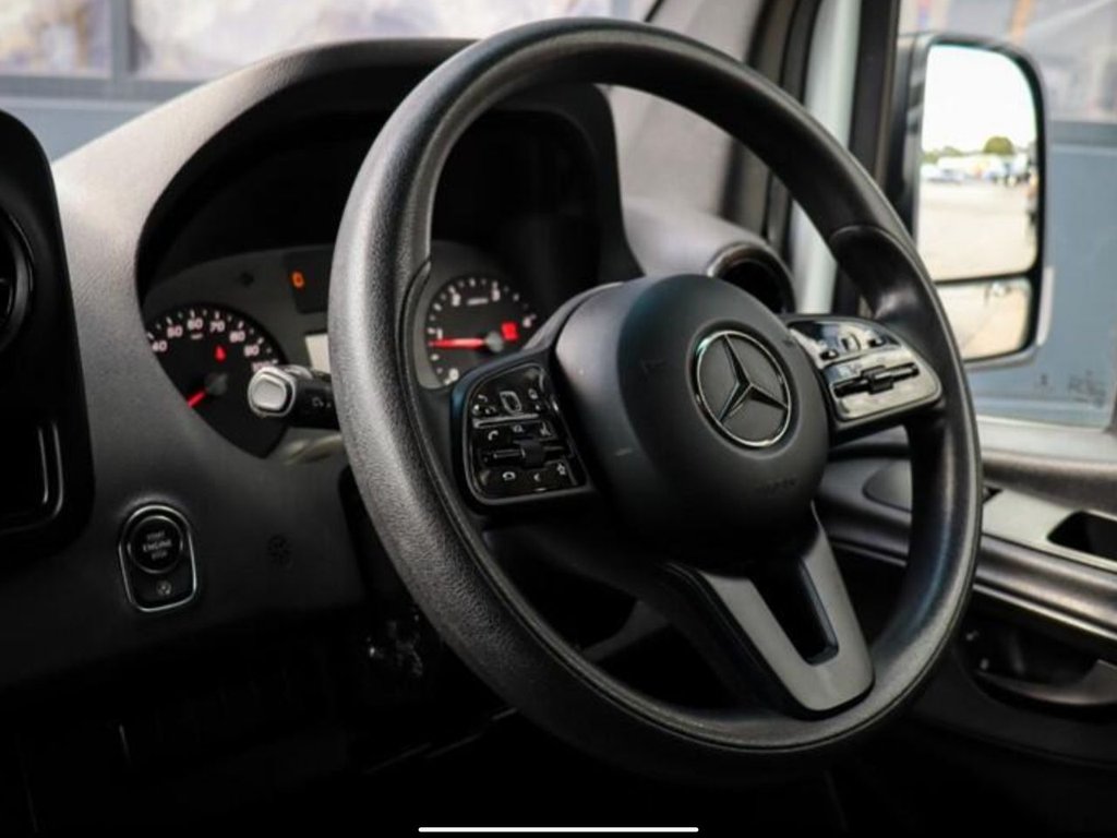 Used Mercedes-Benz Sprinter 2022 for sale - 76333645: Photo 2