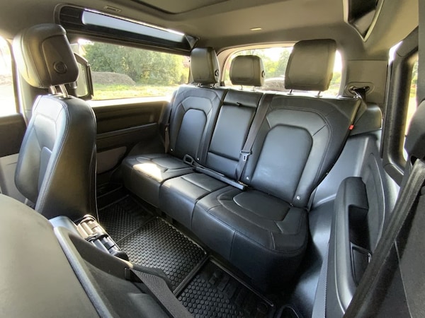 Used Land Rover Defender 2023 for sale - 75503156: Photo 21