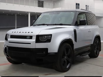 Used Land Rover Defender 2023 for sale - 75503156: Photo