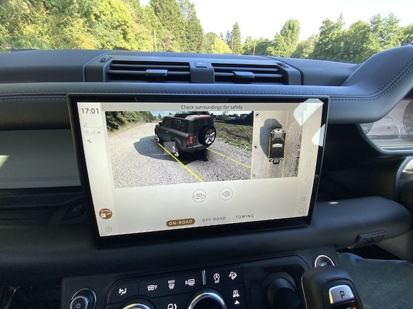 Used Land Rover Defender 2023 for sale - 75503156: Photo 47