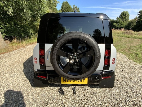Used Land Rover Defender 2023 for sale - 75503156: Photo 5