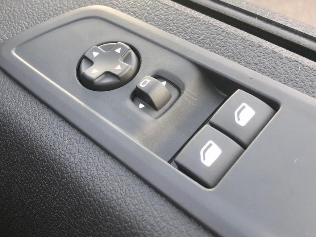 Used Vauxhall Vivaro 2023 for sale - 77333027: Photo 18