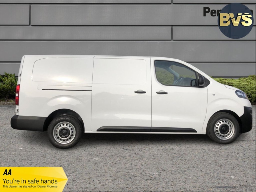 Used Vauxhall Vivaro 2023 for sale - 77333027: Photo 2