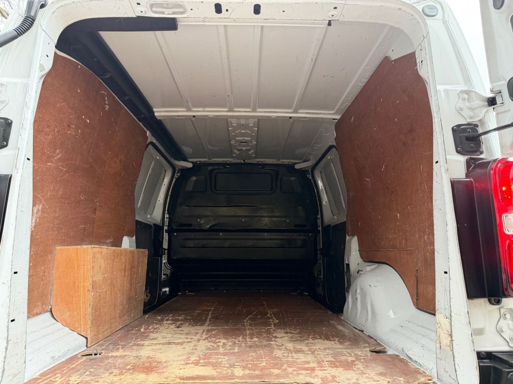 Used Vauxhall Vivaro 2023 for sale - 77333027: Photo 23