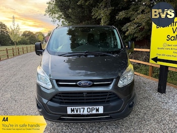 Used Ford Transit Custom 2017 for sale - 79472964: Photo