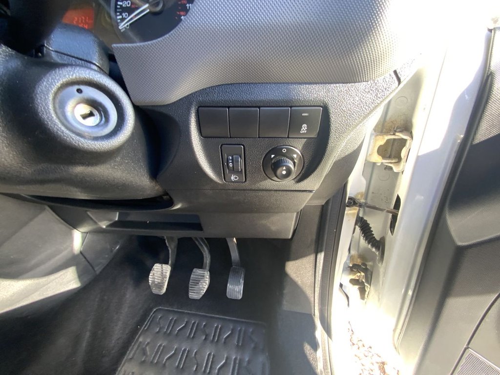 Vehicle 29