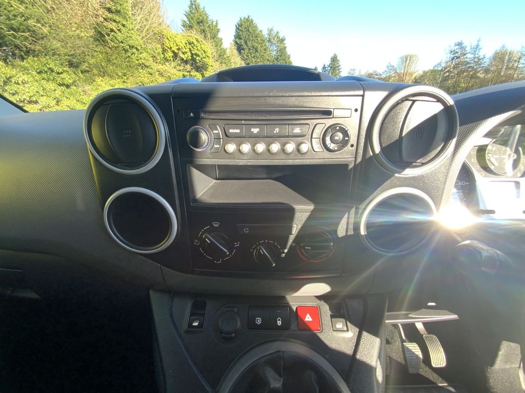Vehicle 33