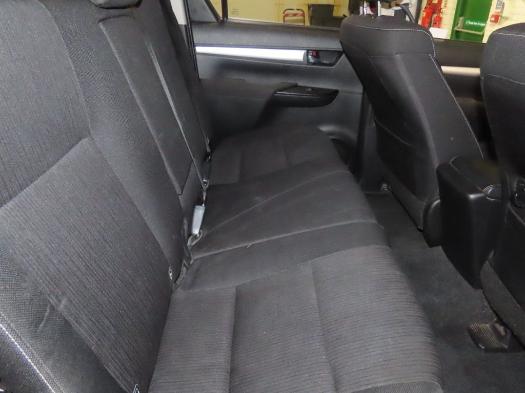 Used Toyota Hilux 2021 for sale - 77525955: Photo 9