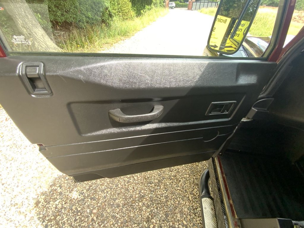 Used Land Rover Defender 2016 for sale - 76173377: Photo 11