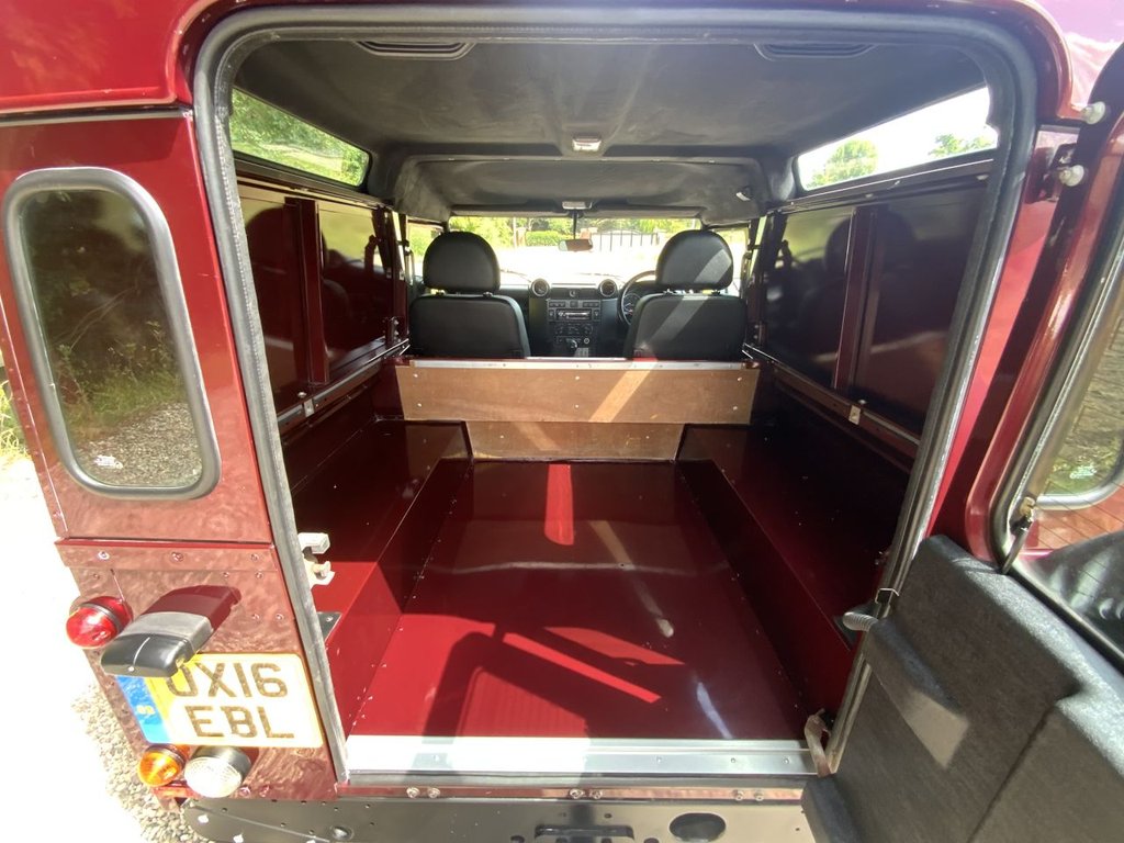 Used Land Rover Defender 2016 for sale - 76173377: Photo 12