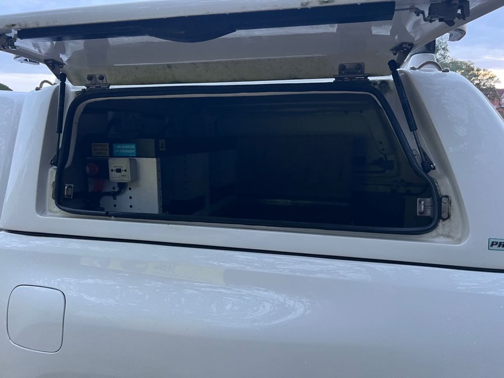 Used Toyota Hilux 2021 for sale - 76338566: Photo 11