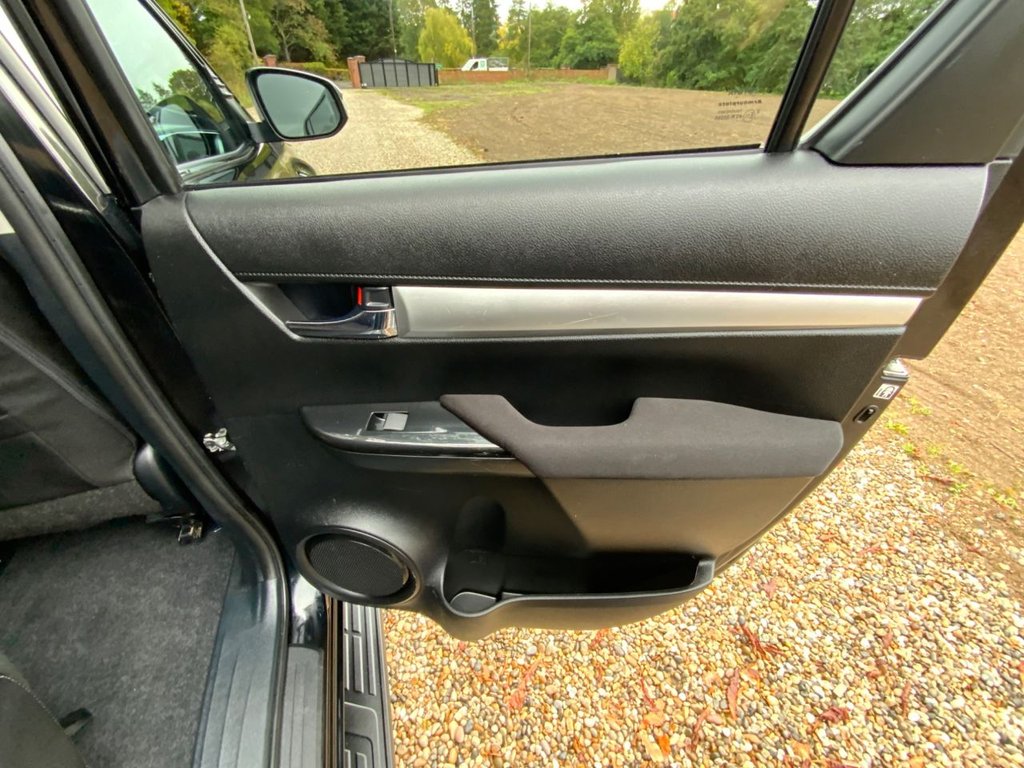 Used Toyota Hilux 2023 for sale - 76245457: Photo 18