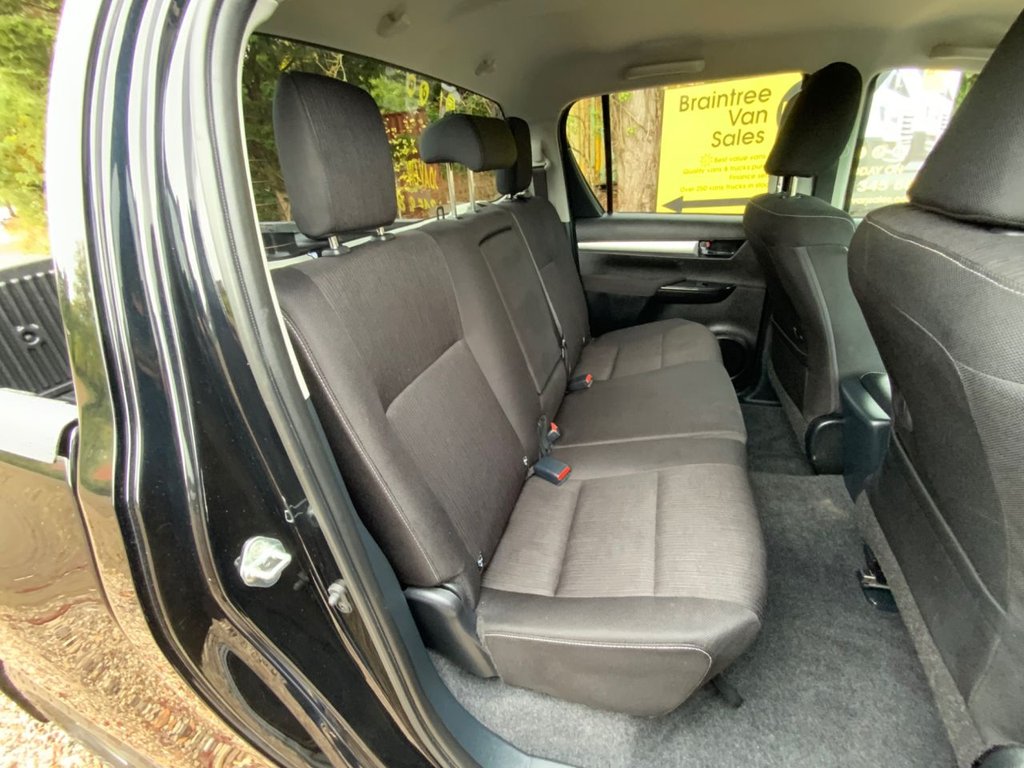 Used Toyota Hilux 2023 for sale - 76245457: Photo 21