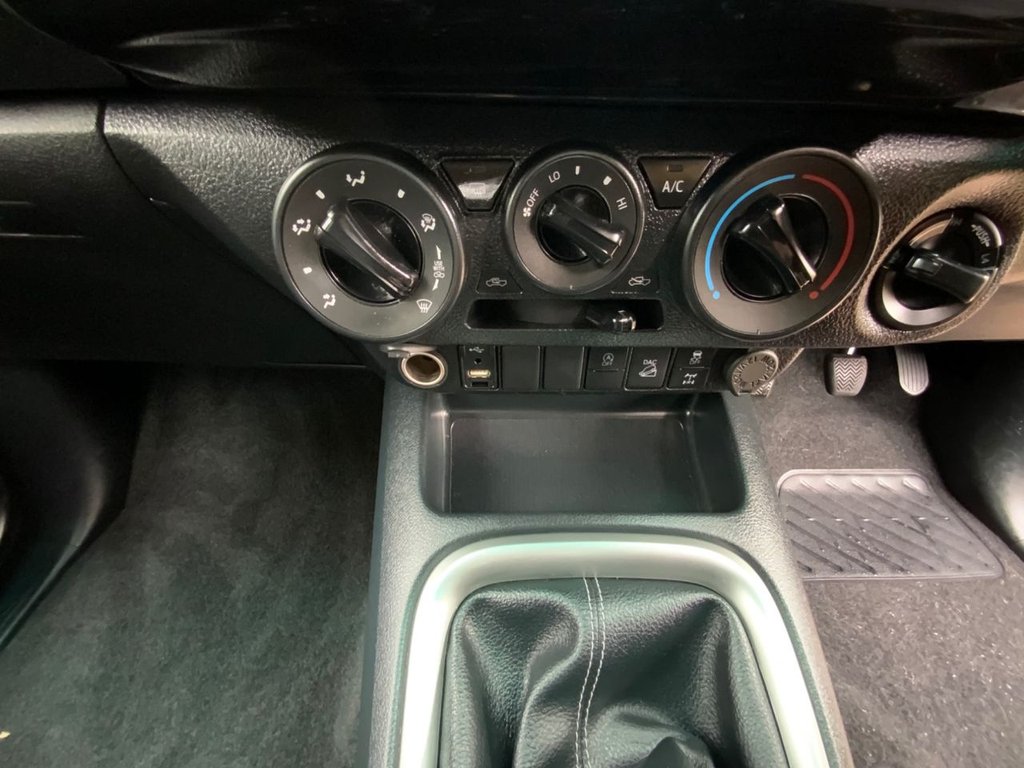 Used Toyota Hilux 2023 for sale - 76245457: Photo 28