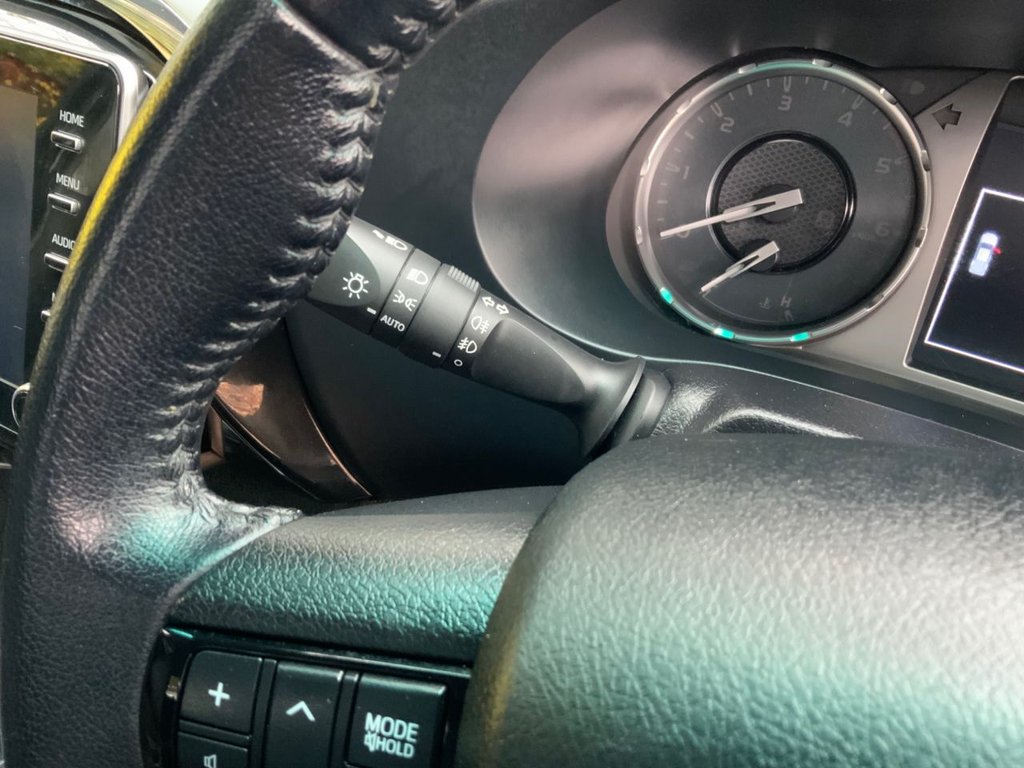 Used Toyota Hilux 2023 for sale - 76245457: Photo 30