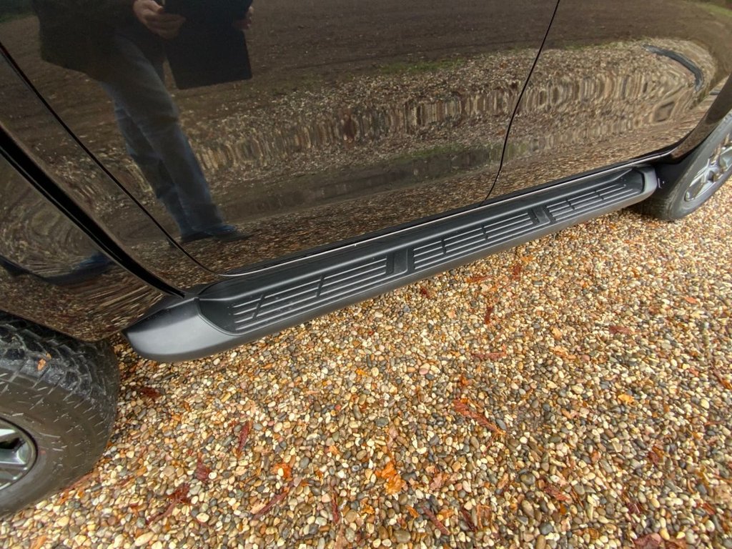 Used Toyota Hilux 2023 for sale - 76245457: Photo 48