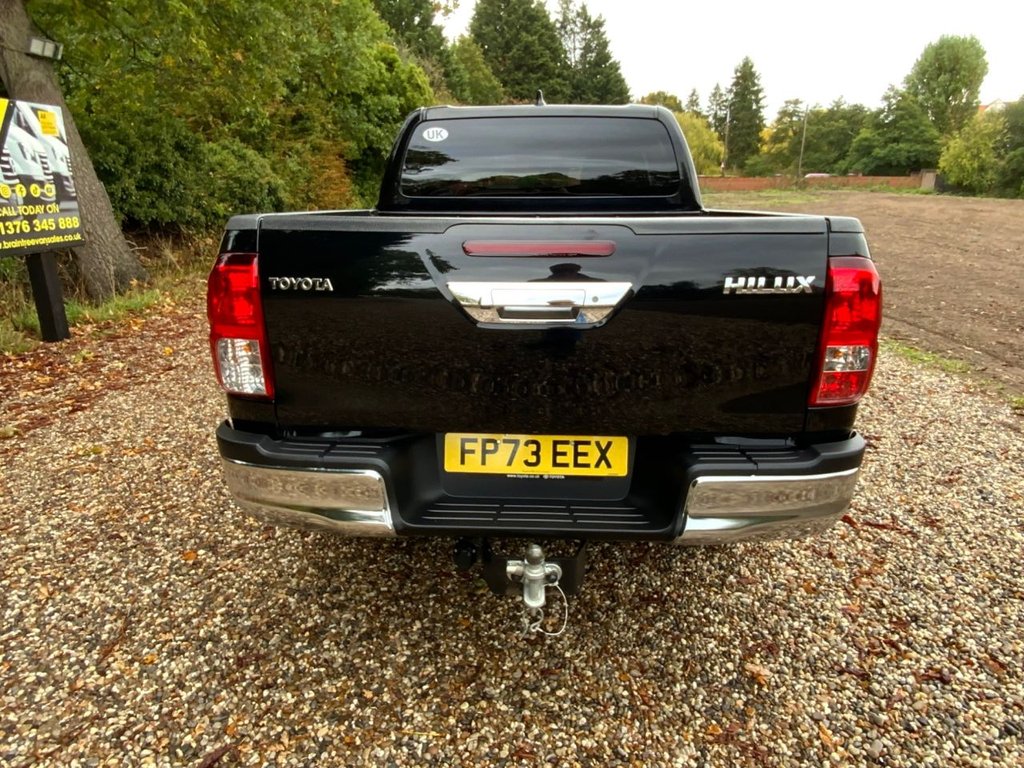 Used Toyota Hilux 2023 for sale - 76245457: Photo 5
