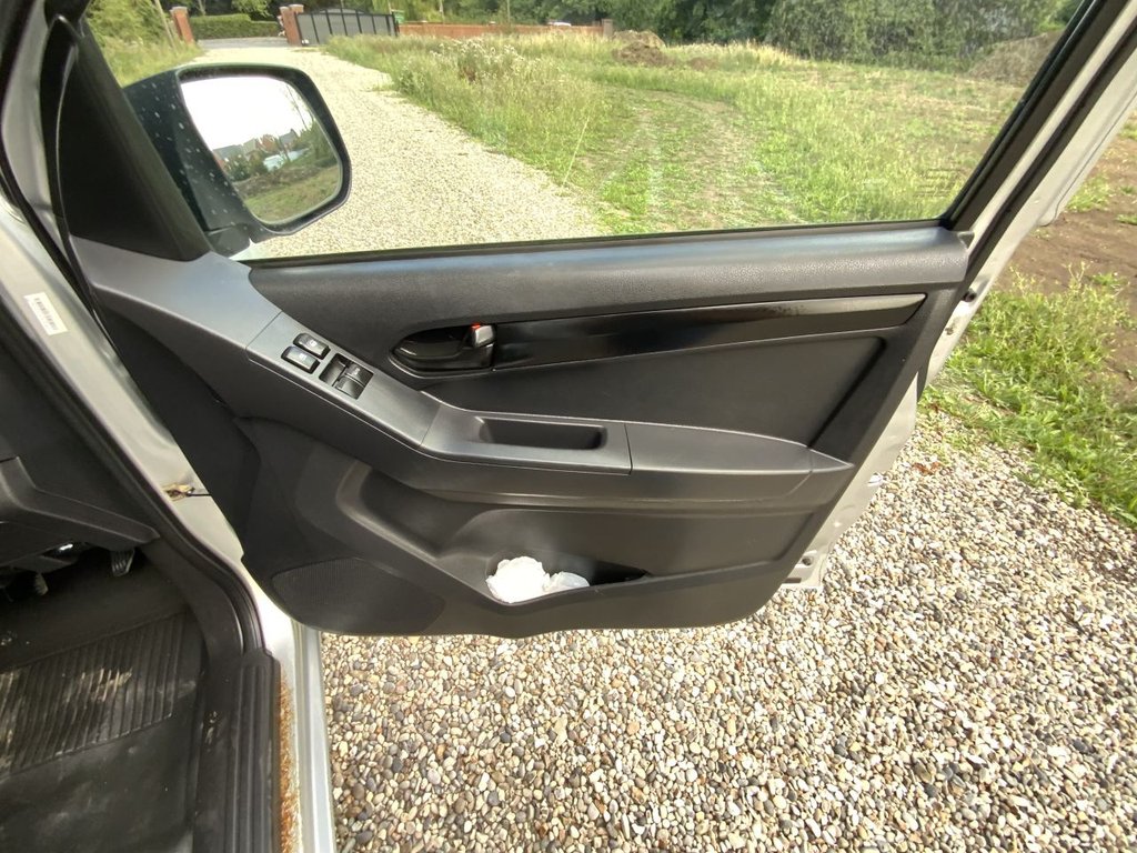 Used Isuzu D-Max 2018 for sale - 77620957: Photo 14