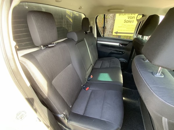 Used Toyota Hilux 2021 for sale - 75541393: Photo 26