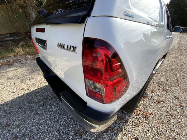 Used Toyota Hilux 2021 for sale - 75541393: Photo 45