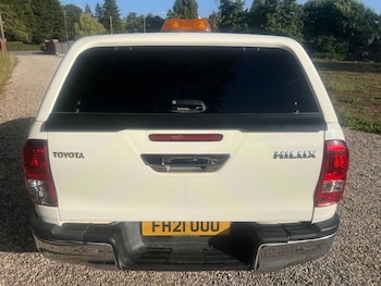 Used Toyota Hilux 2021 for sale - 75541393: Photo