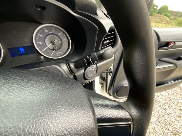 Used Toyota Hilux 2018 for sale - 75128590: Photo 12