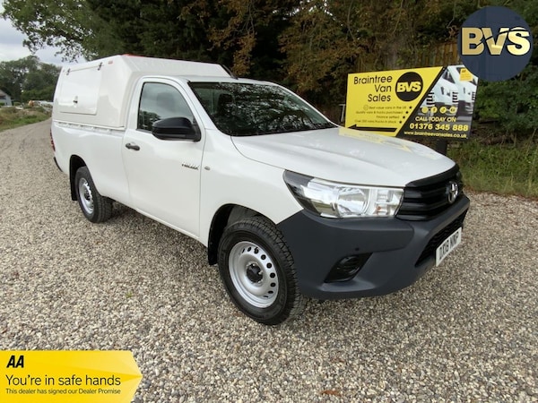 Used Toyota Hilux 2018 for sale - 75128590: Photo 1