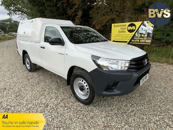 Used Toyota Hilux 2018 for sale - 75128590: Photo