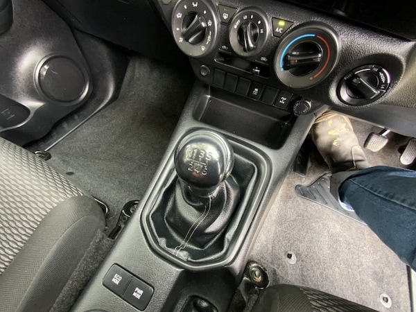 Used Toyota Hilux 2018 for sale - 75128590: Photo 29