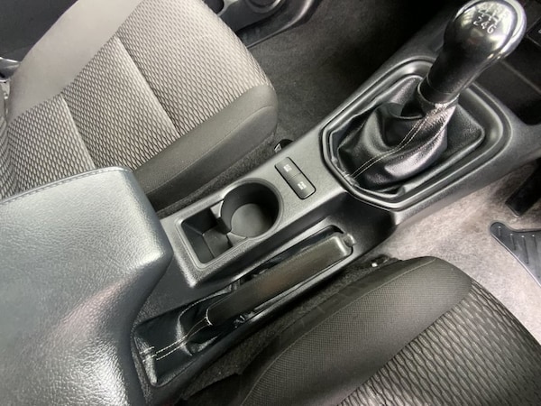 Used Toyota Hilux 2018 for sale - 75128590: Photo 30