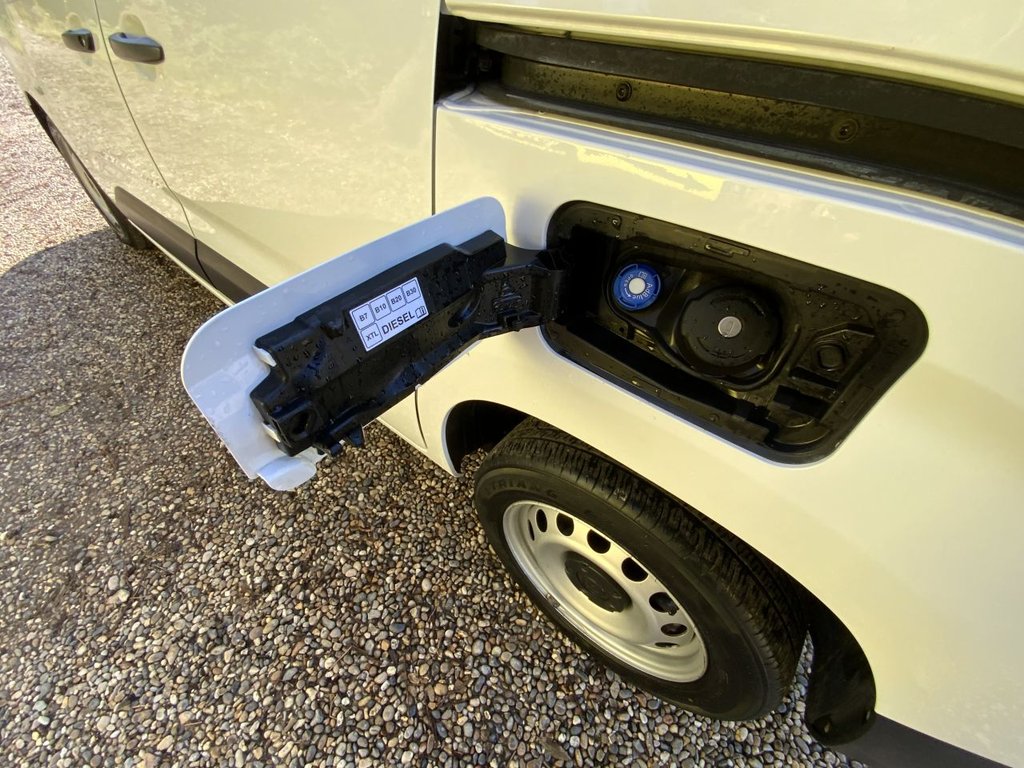 Used Vauxhall Combo 2019 for sale - 76574775: Photo 16