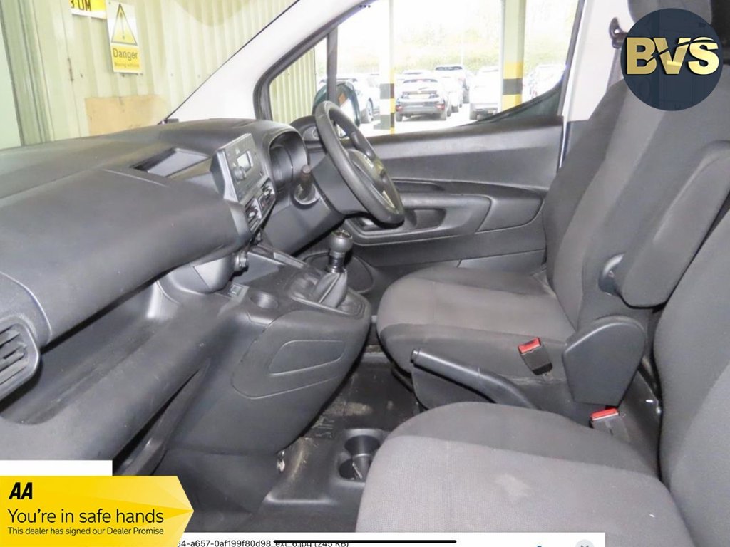 Used Vauxhall Combo 2019 for sale - 76574775: Photo 2