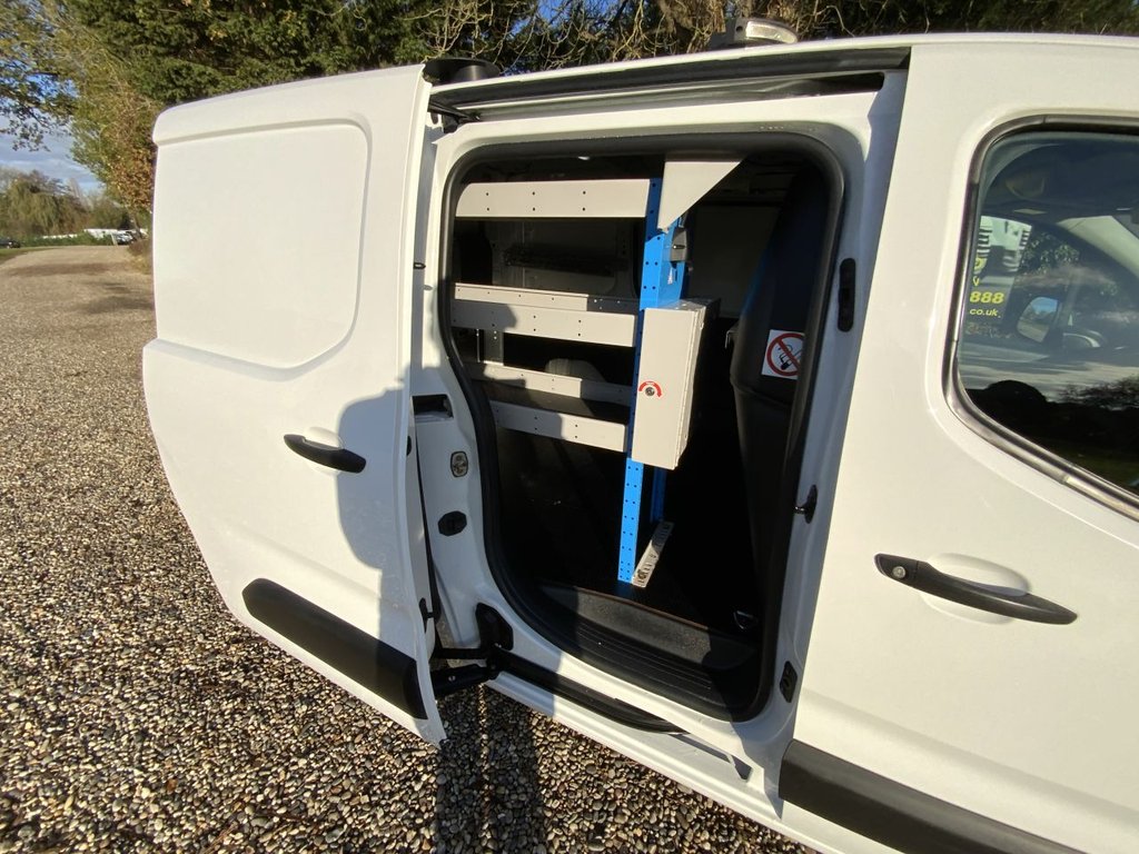 Used Vauxhall Combo 2019 for sale - 76574775: Photo 21