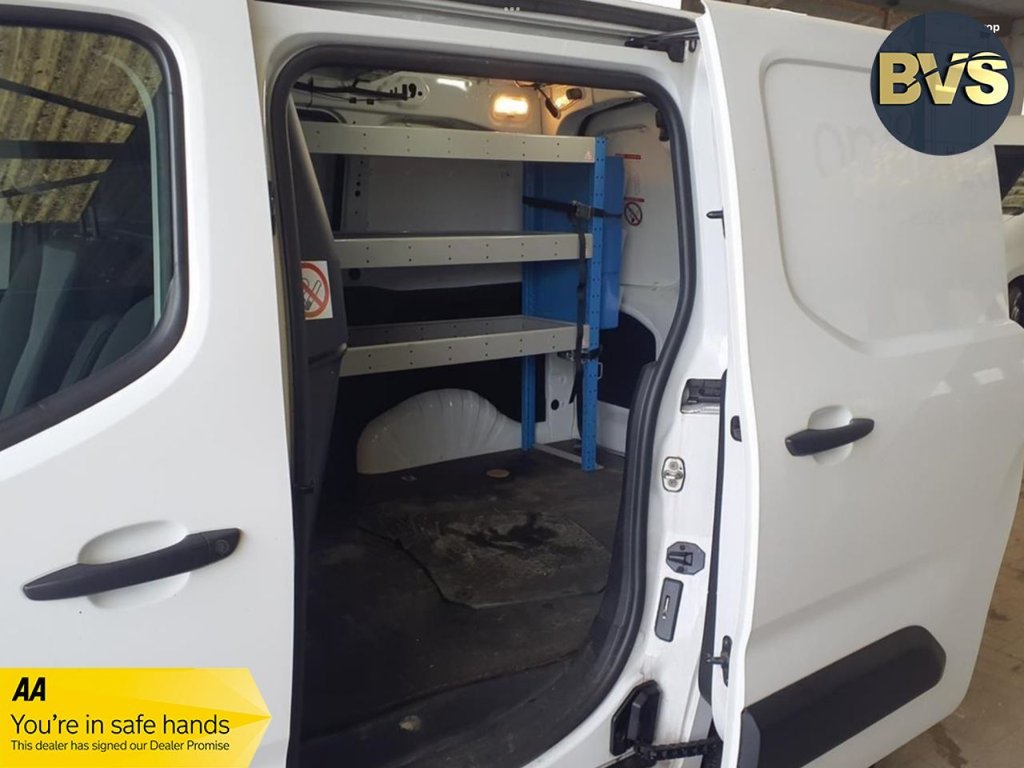 Used Vauxhall Combo 2019 for sale - 76574775: Photo 3