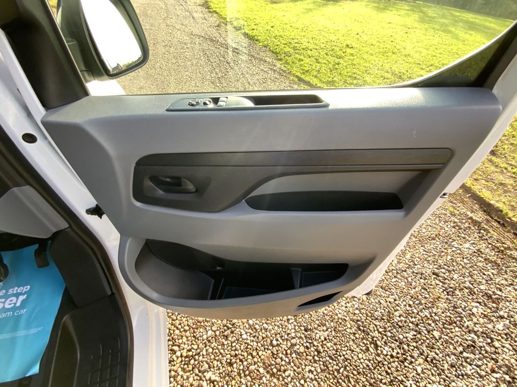 Used Vauxhall Vivaro 2023 for sale - 76966271: Photo 35