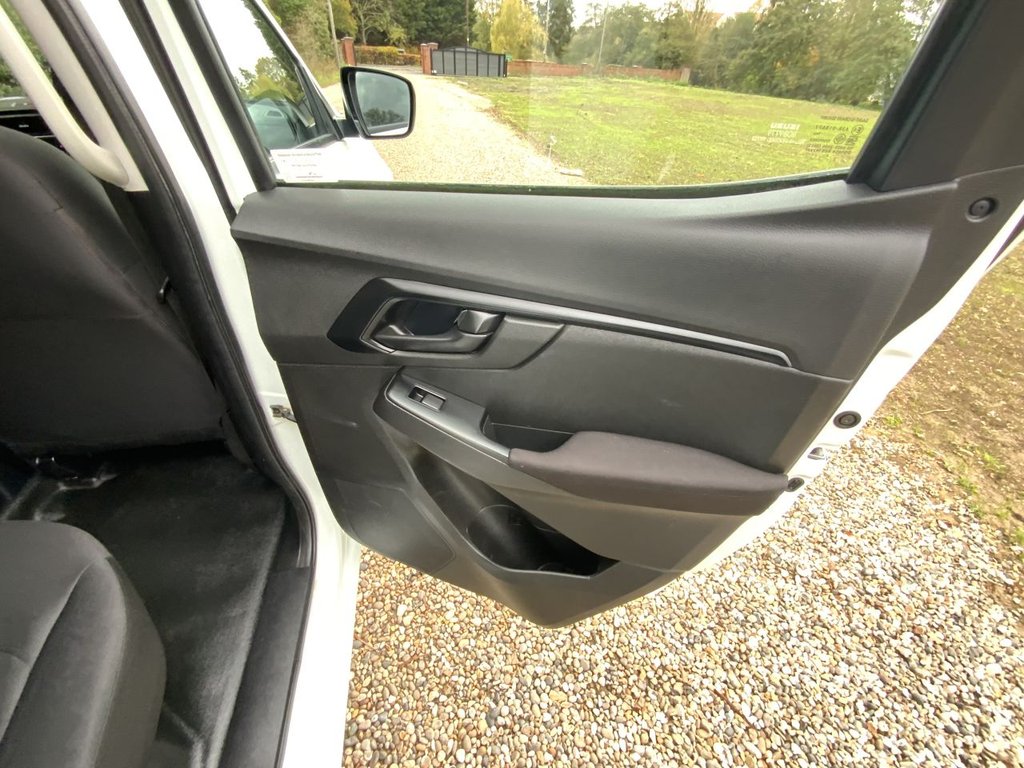 Used Isuzu D-Max 2021 for sale - 76380052: Photo 17