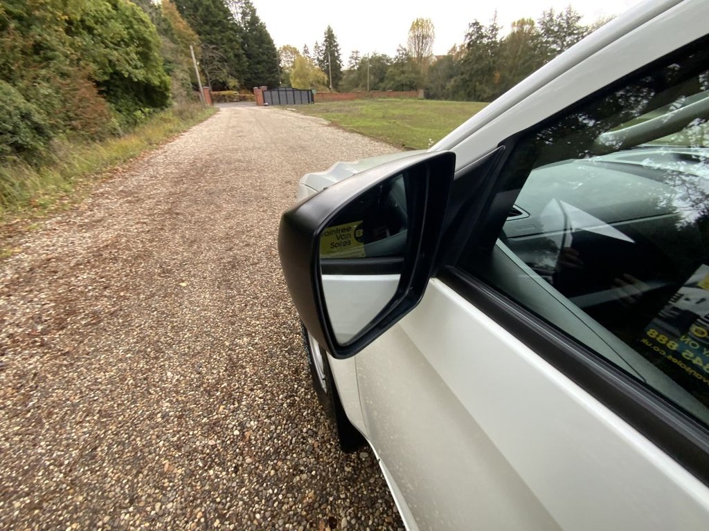 Used Isuzu D-Max 2021 for sale - 76380052: Photo 38