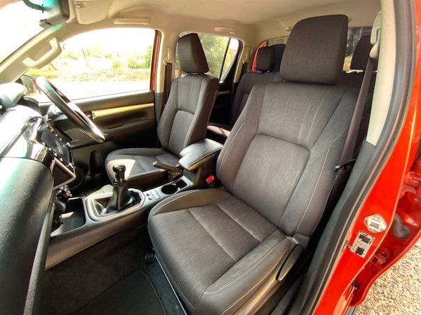 Used Toyota Hilux 2021 for sale - 75515953: Photo 38